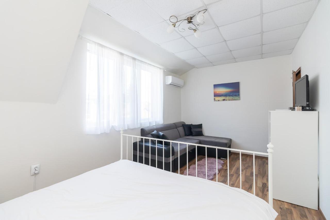 Apartment Black Sea Warna Zewnętrze zdjęcie